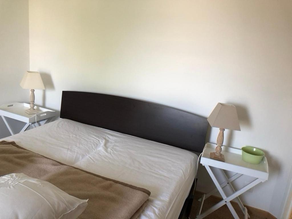 Bed and Breakfast Camelia Rouge Гранвиль Экстерьер фото